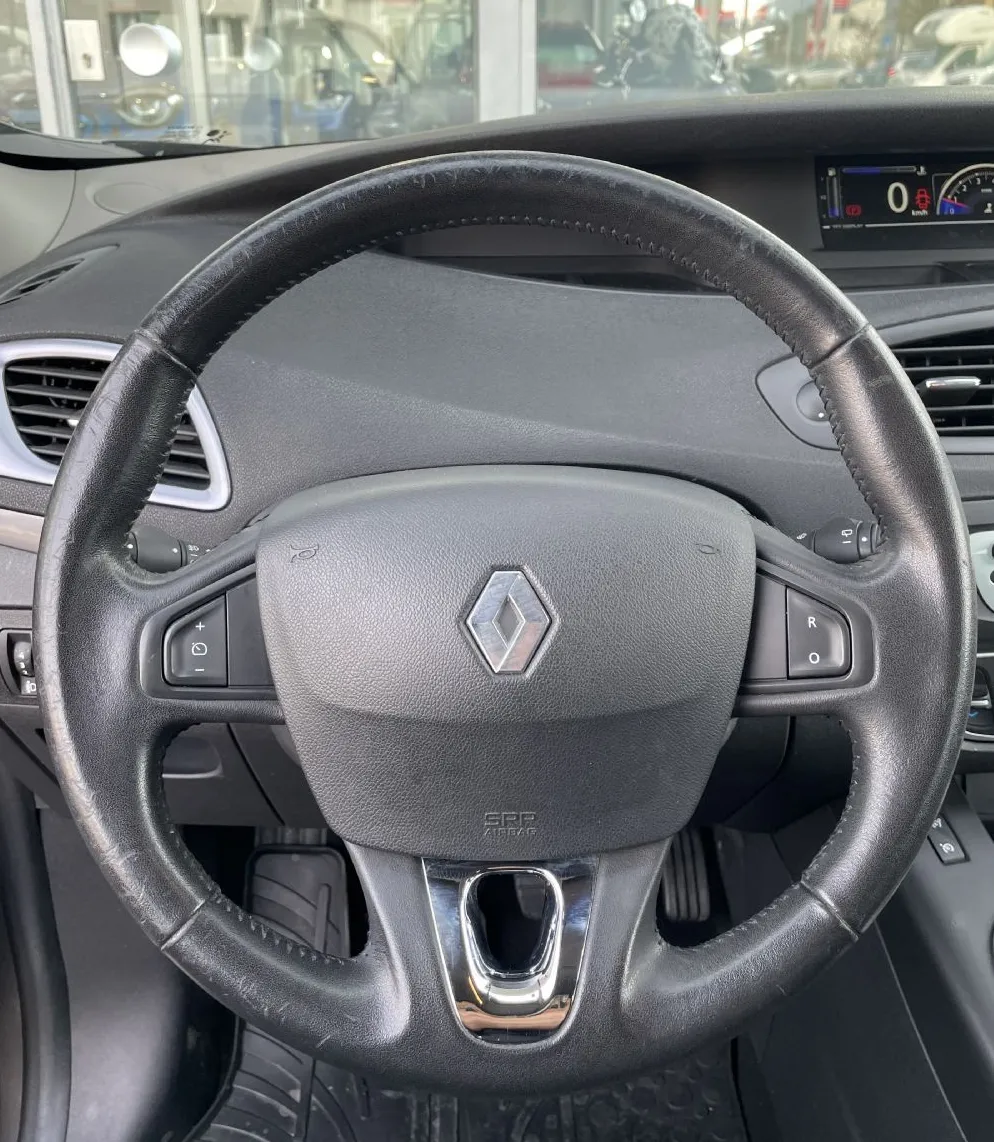 Zunanja slika - Renault Scénic - Scenic LIMITED EDITION-KEYLESS GO-PARK SENZORJI-ALU - 9