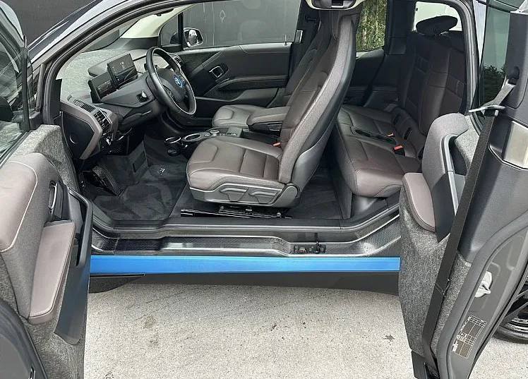 Zunanja slika - BMW i3 - s 120 Ah-PANORAMA-ACC-USNJE-KAMERA-NAVI PROF-20COL - 8