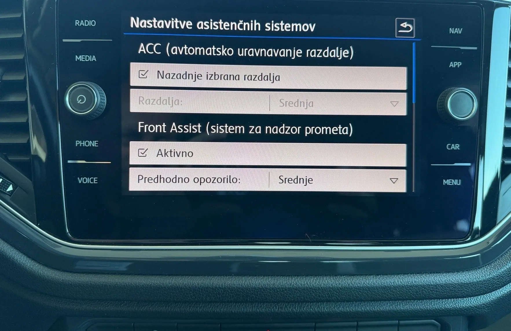 Zunanja slika - VW T-Roc - 4motion 2.0 TDI BMT Sport - 15