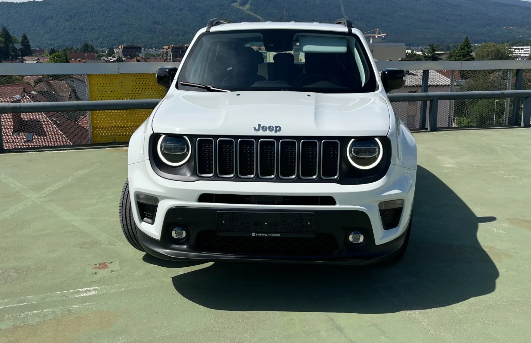 Zunanja slika - Jeep Renegade - 1.5 T4 e-Hybrid Altitude LED. ACC. VZR KAM. PDC - 2