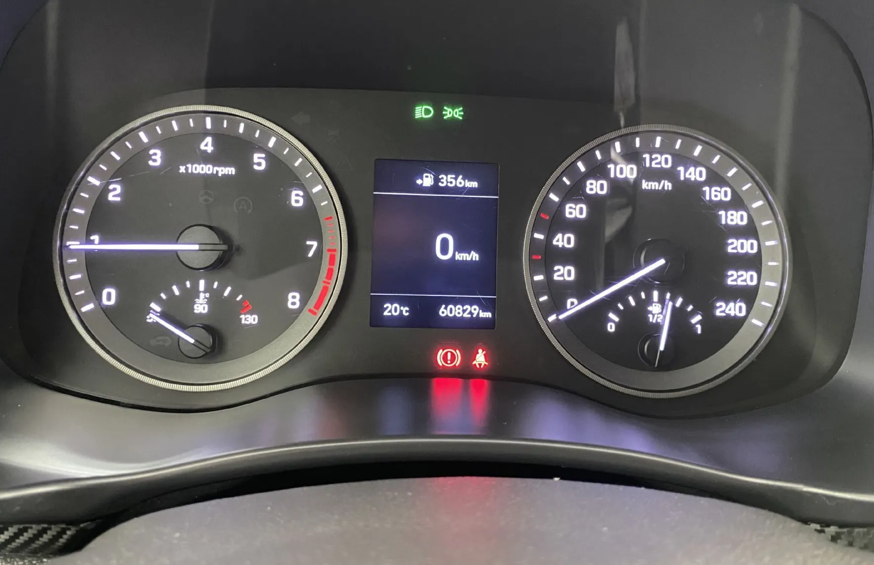Zunanja slika - Hyundai Tucson - 1.6 GDI. 1.6 T-GDI 2WD 97 kW.NEMŠKI - 13