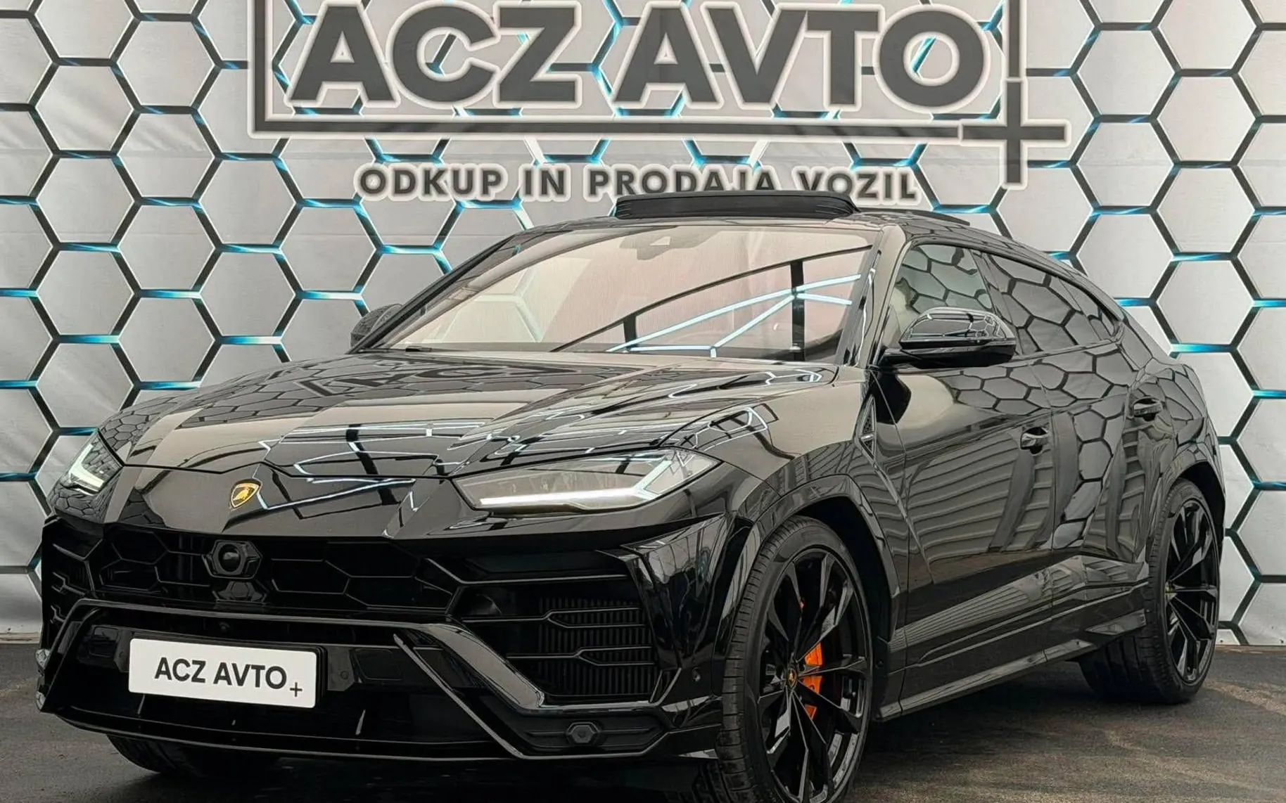 Zunanja slika - Lamborghini Urus - CITURA•23 COL•SOFT•ZRAČNO•3D BANG•PANO•VIRTUAL•F1• - 3