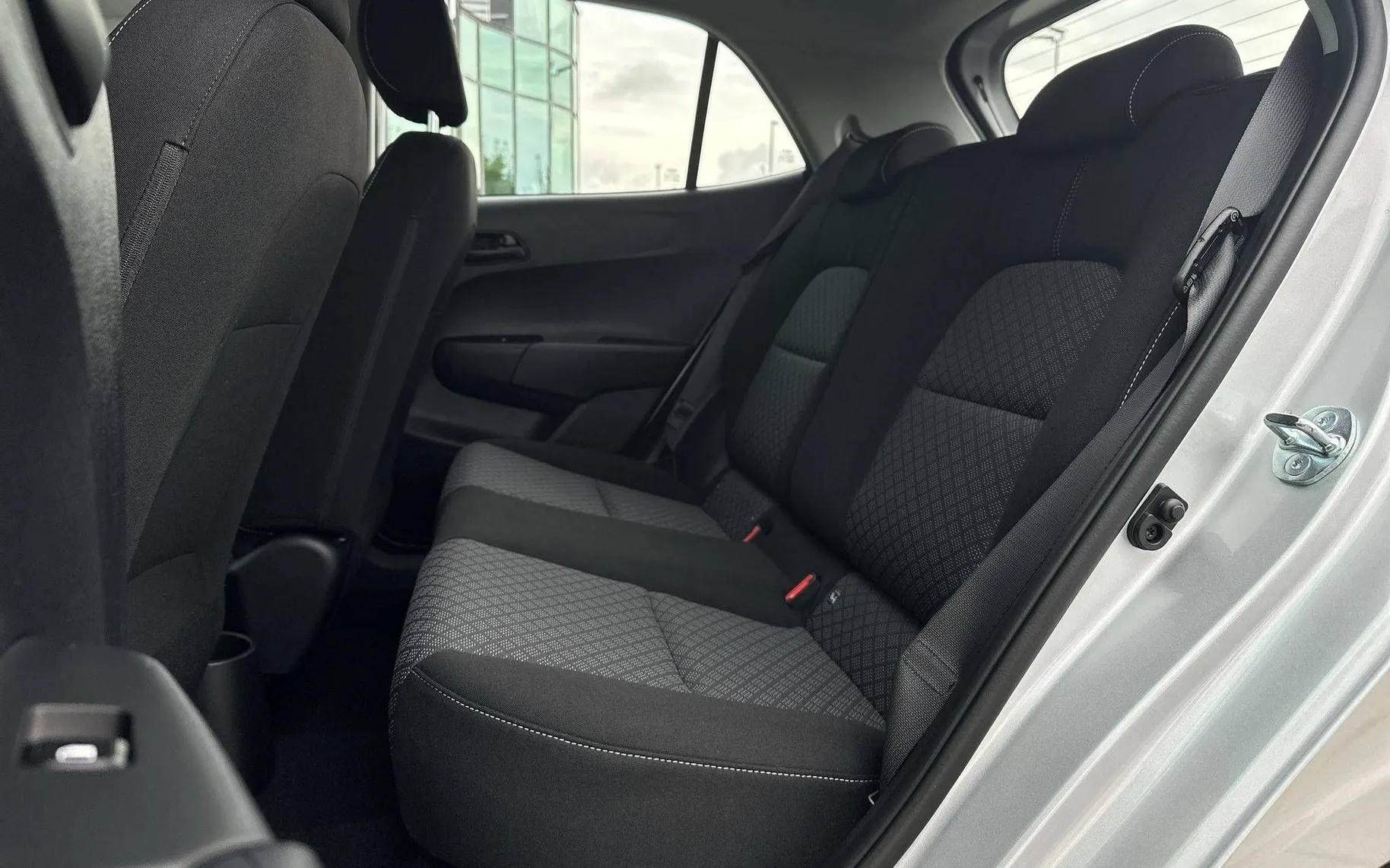 Notranja slika - KIA Picanto - 1.0 GDI LX Active. 5M T  4-sedežni - 11