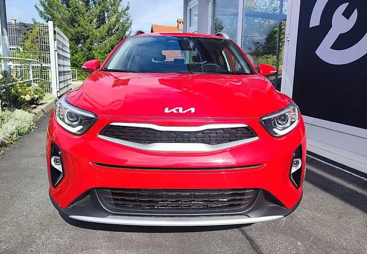 Zunanja slika - KIA Stonic - 1.2 DPI 57.9 kW  79 KM  LX Urban+ M T - 2