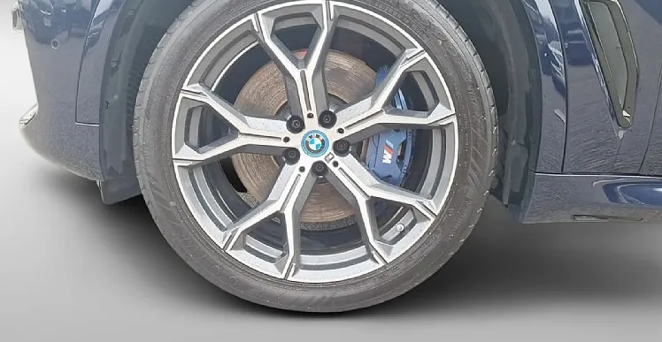 Zunanja slika - BMW X5 - serija : xDrive45e M-Sport ZRAČNO. HUD. LASER. ACC - 17