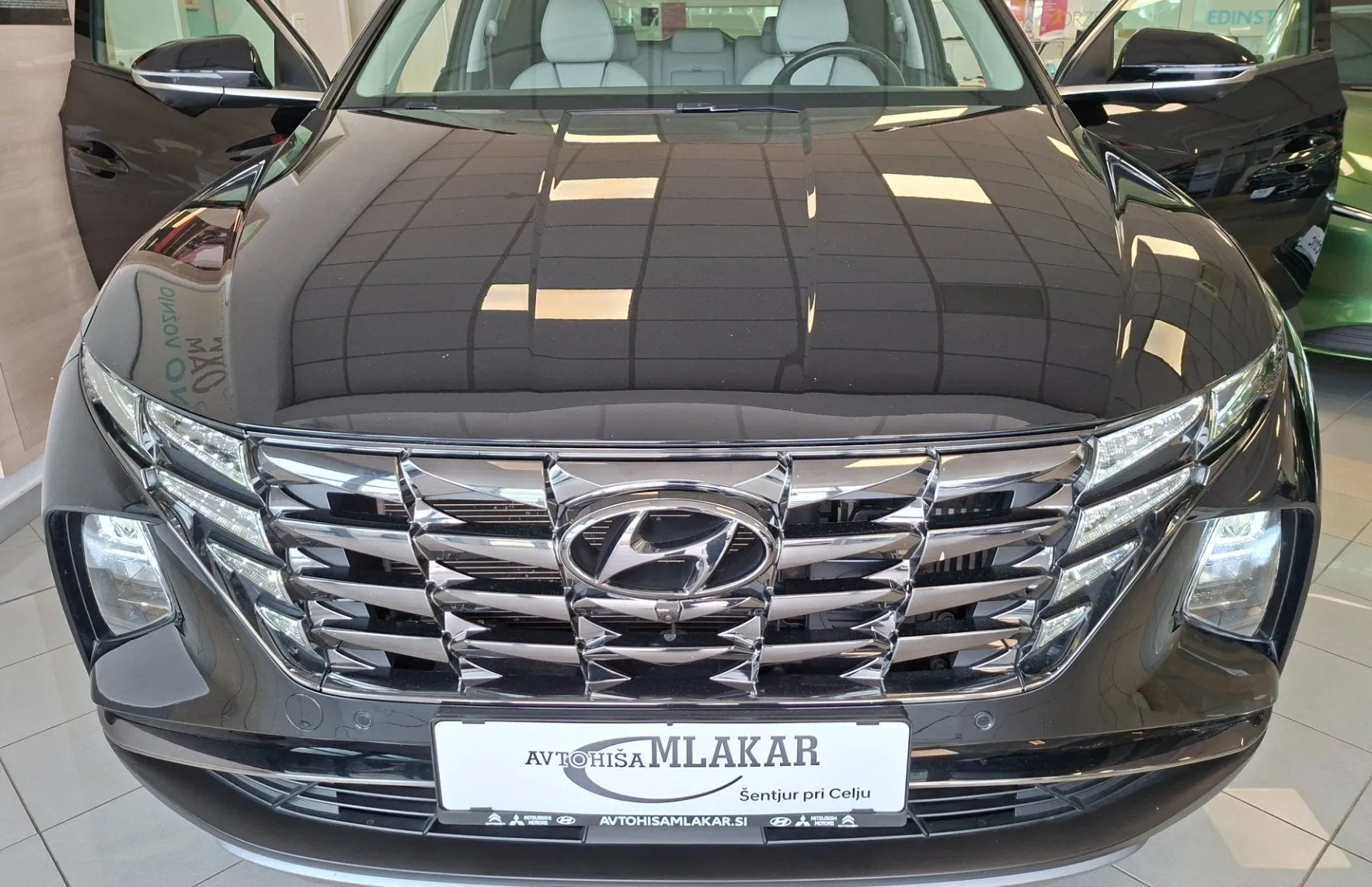 Zunanja slika - Hyundai Tucson - 1.6 T-GDI Hybrid Impression Avt.-1.LASTNIK-SLO- - 6