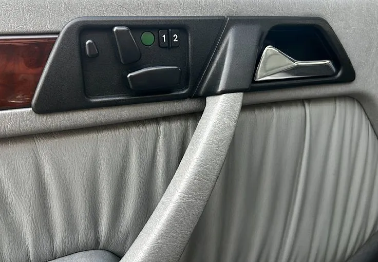 Zunanja slika - Mercedes-Benz E-Razred - E320 - 11