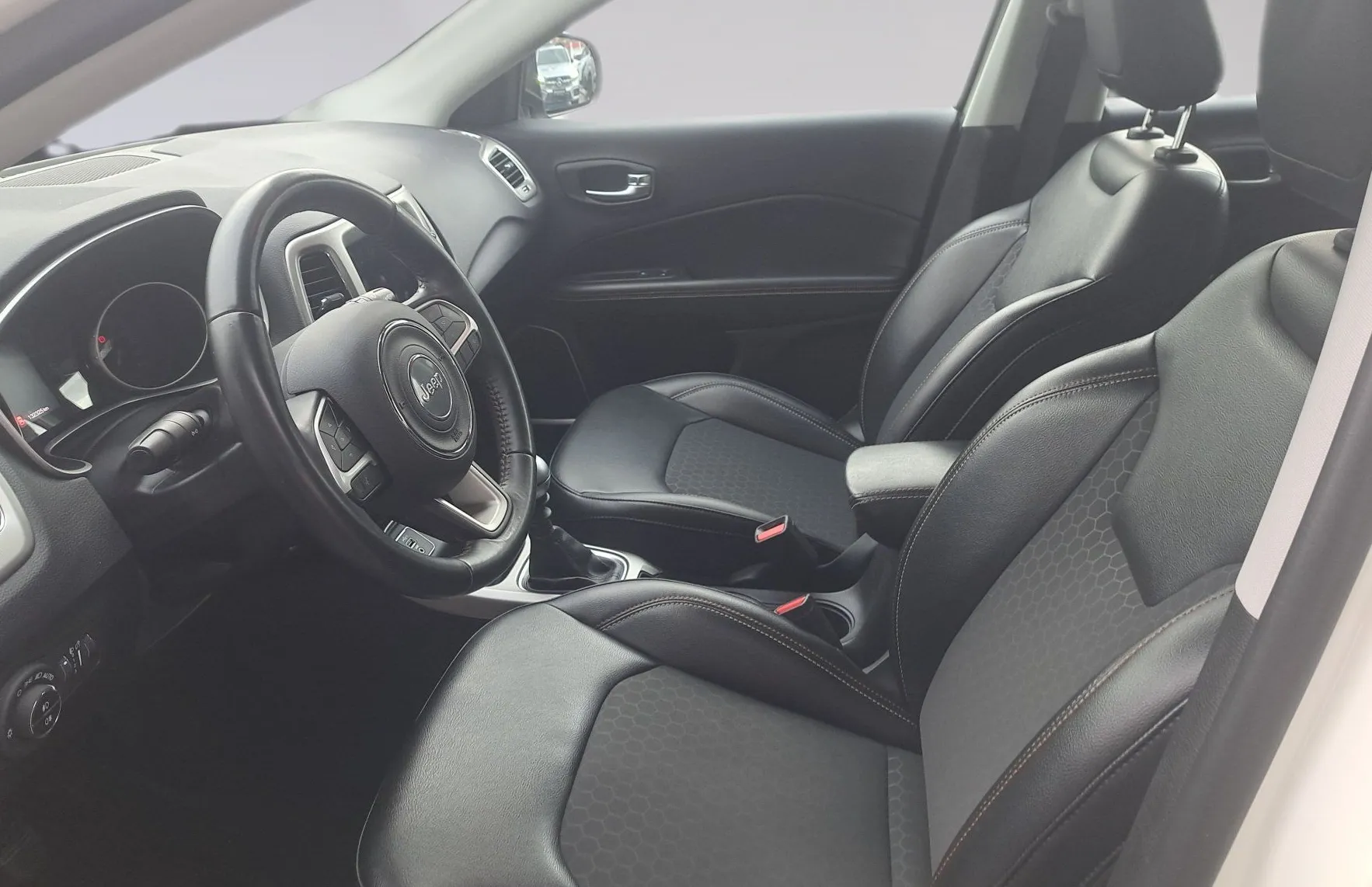 Zunanja slika - Jeep Compass - 1.4T Multiair Business - 7