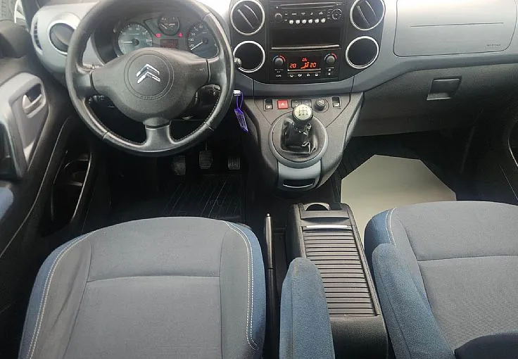 Zunanja slika - Citroën Berlingo - Multispace Pack 1.6 HDI 92ks °KLJUKA° - 7