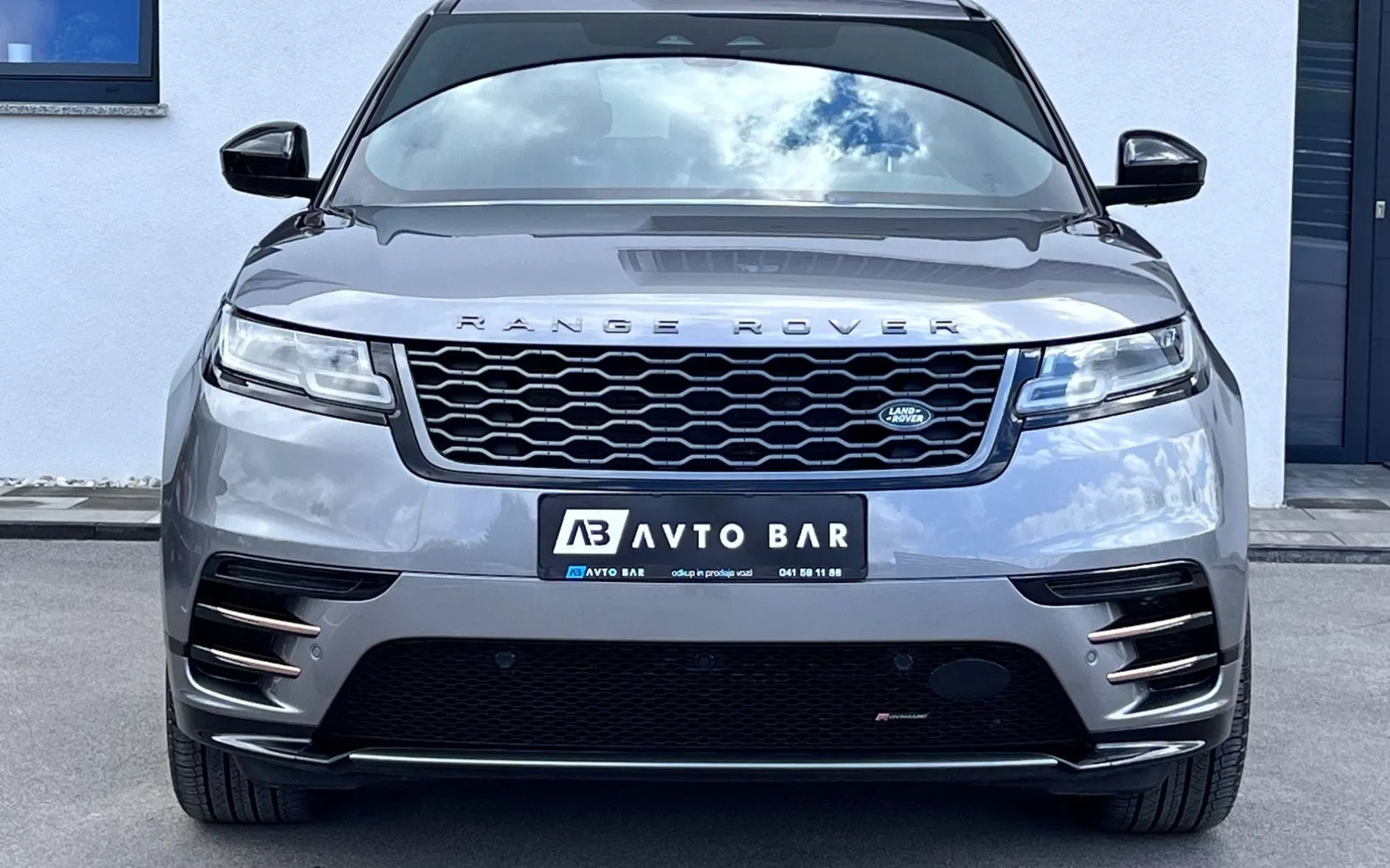 Zunanja slika - Land Rover Range Rover Velar - R-DYNAMIC+SLO+1.LAST+MATRIX+3D+ACC+AWD+HF-FI... - 2