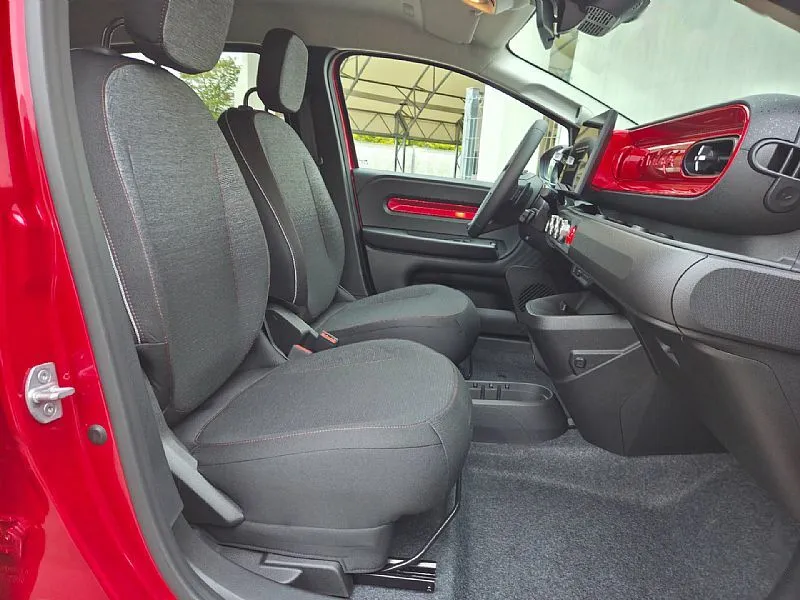 Zunanja slika - Renault Twingo - E-Tech Techno +Varnost parkiranje napredno polnenj - 13