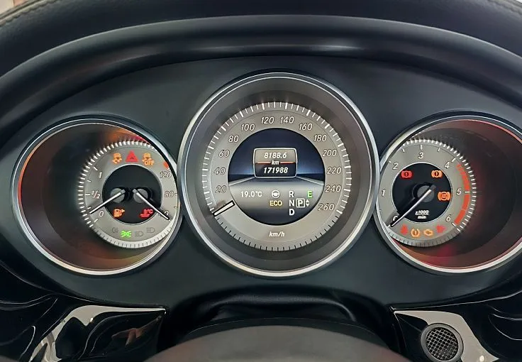 Zunanja slika - Mercedes-Benz CLS-Razred - COUPE 250d AMG AWD 4M  ACC-ZR.VZM-360 KAMERA-VIDEO - 9