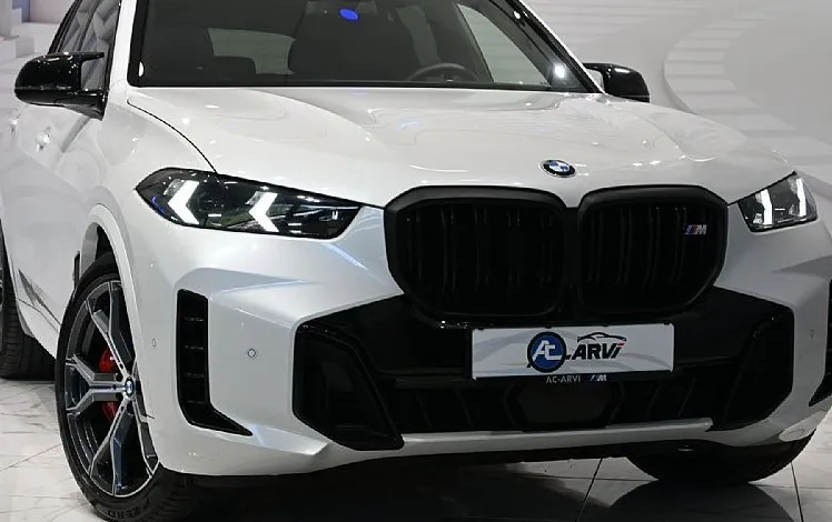 Zunanja slika - BMW X5 - serija : M60i xDrive.M.SPORT-ZRAČNO-KLJUKA-PANO-HUD-WEB-KEY - 1