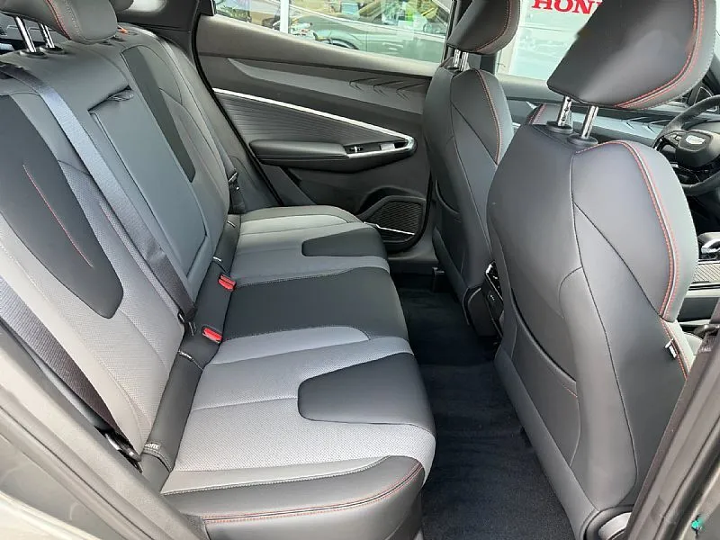 Zunanja slika - Geely Cityray - GK I 1.5  7DCT APPLECARPLAY LED AKCIJA 8.000 € - 10