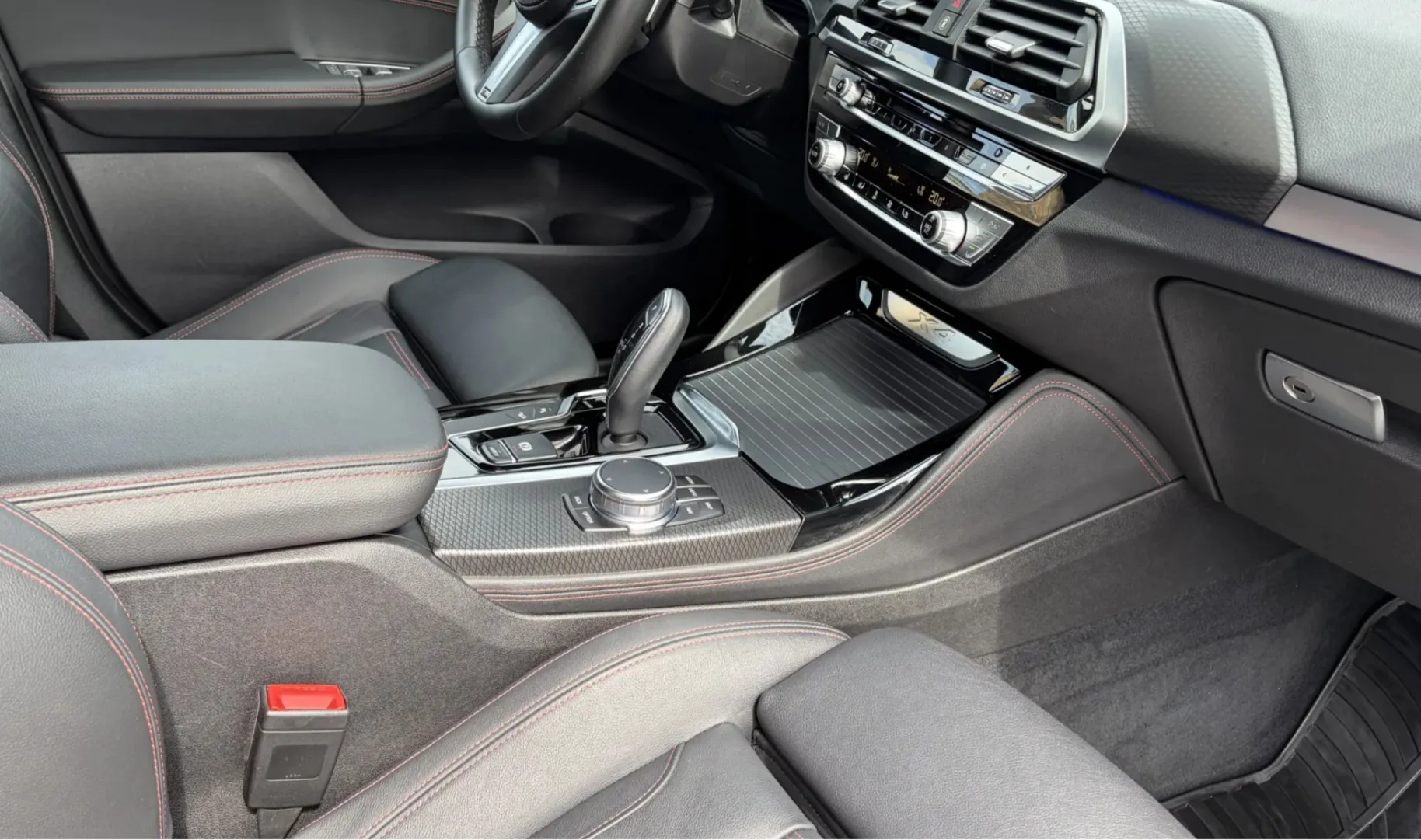 Zunanja slika - BMW X4 - serija :  xDrive30d M Sport X Avt. LED-KLJUKA-HUD - 13