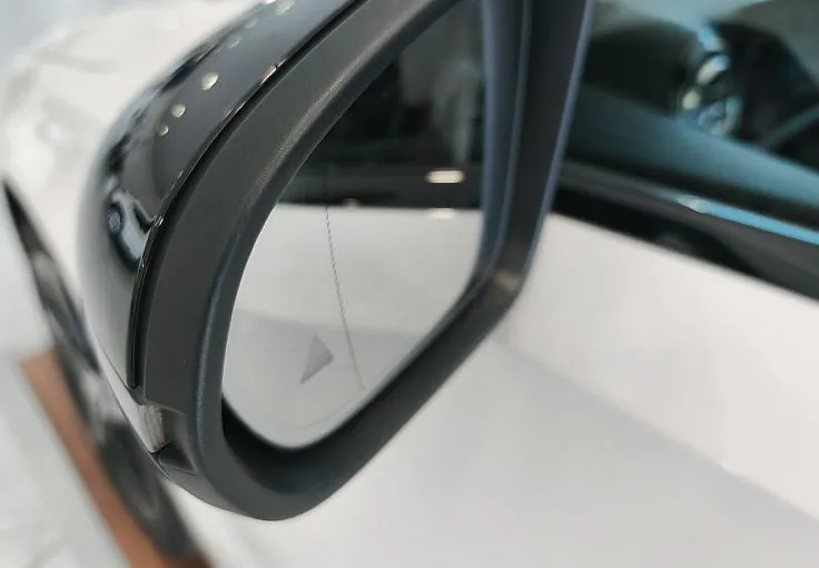 Zunanja slika - Mercedes-Benz A-Razred - 200 URBAN-VLEČNA K.-AMBIENT-360 KAM-MRTVI K.-VIDEO - 7
