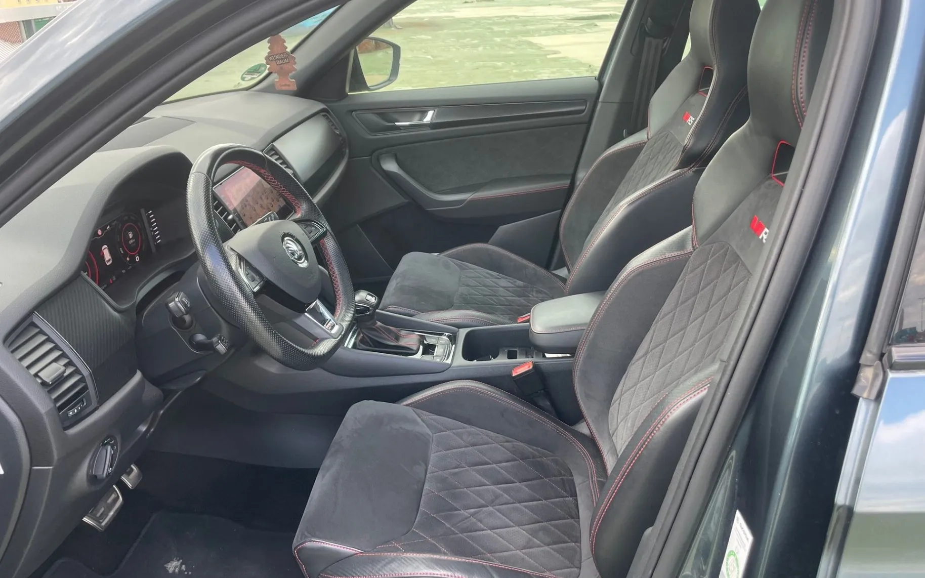 Zunanja slika - Škoda Kodiaq - RS 2.0 TDI 176kW 4X4 DSG LED.NAVI.2XPDC.OGR.SEDEŽ - 9