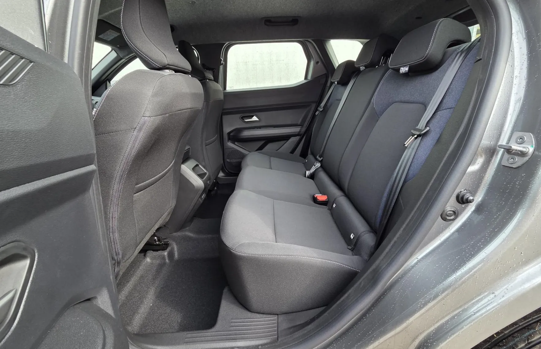 Zunanja slika - Dacia Duster - Expression MHEV 1.2 TCe 140 - 16
