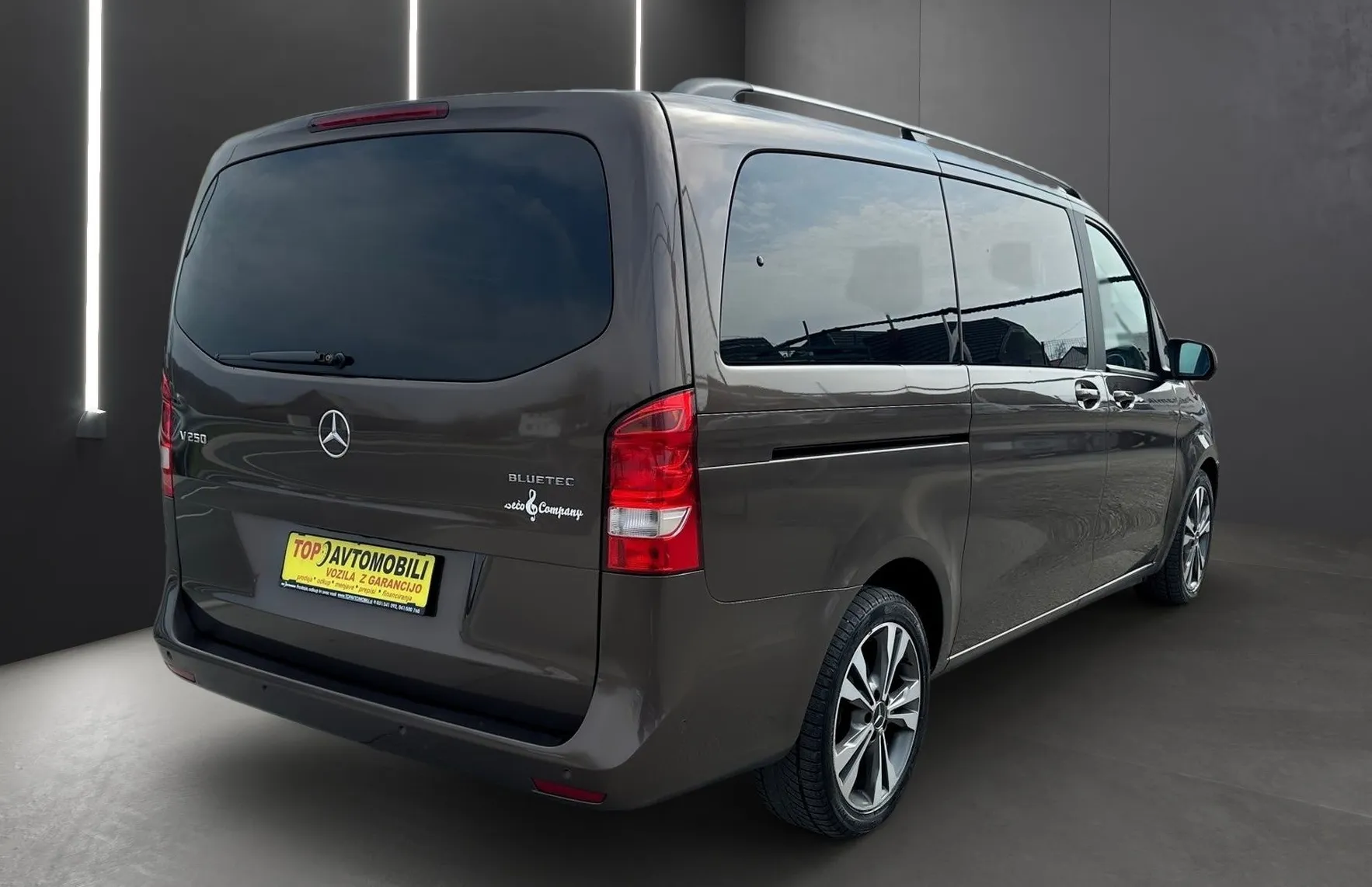 Zunanja slika - Mercedes-Benz V-Razred - V 250d AVANTGARDE DOLGI LINE ASSIST NAVI PDC KAM - 8