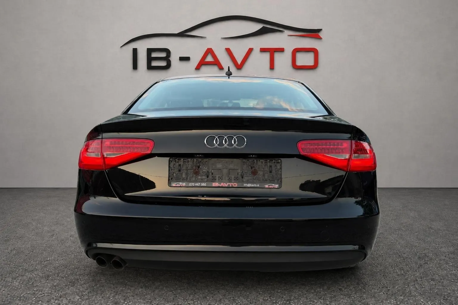 Zunanja slika - Audi A4 - 2.0 TDI 1- lastnik Servisna zgodovina - 6