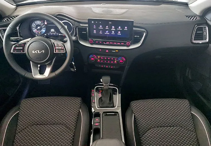 Zunanja slika - KIA XCeed - 1.6 T-GDi WAY 7DCT. VEČ BARV - 8