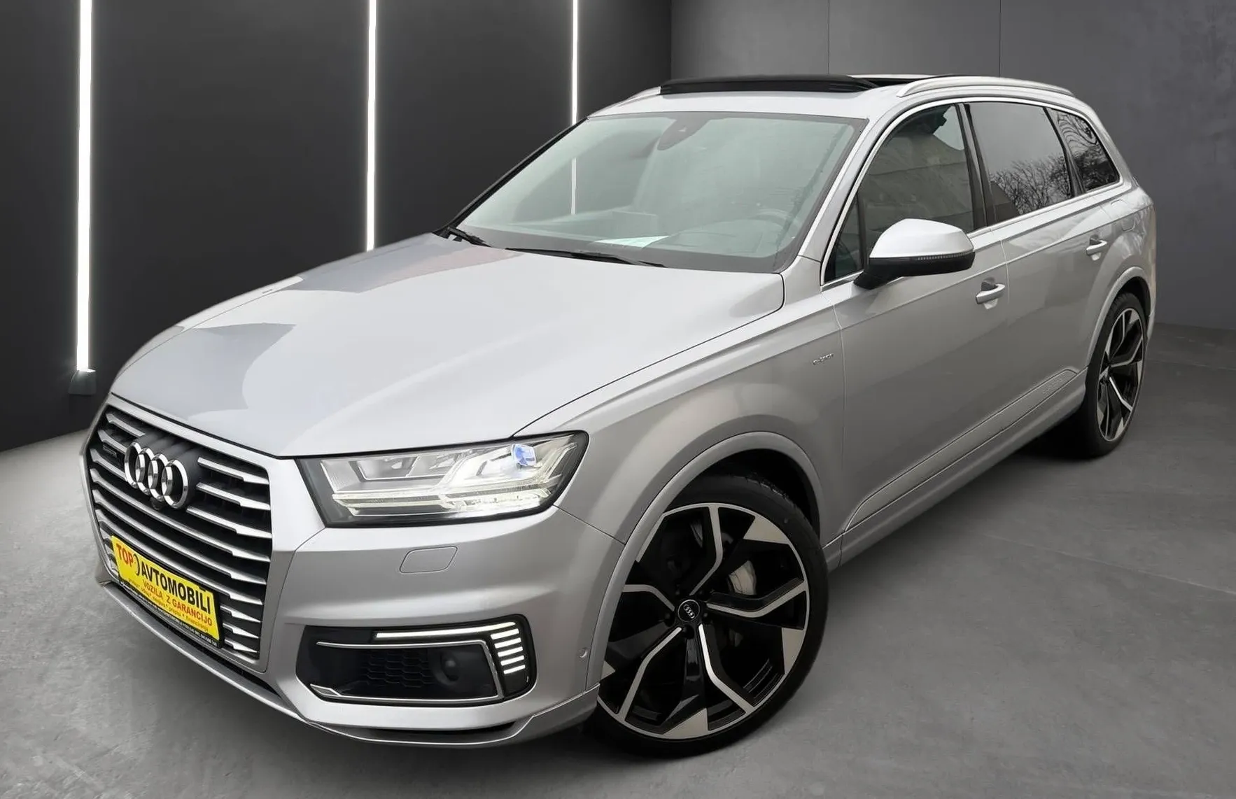 Zunanja slika - Audi Q7 - E-TRON 3.0TDI QUATTRO LED NAVI ACC HUD PANO 360K.. - 2