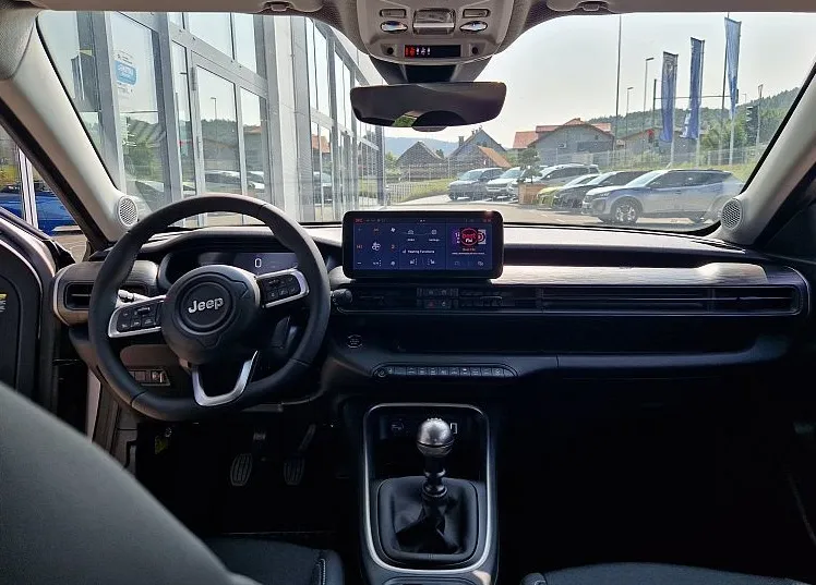 Zunanja slika - Jeep Avenger - Altitude 1.2 GSE 100 - 11
