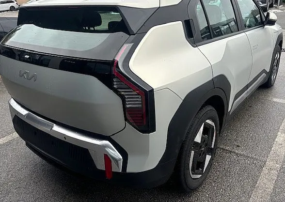 Zunanja slika - KIA EV3 - KIA  STAR  58.3 kWh  - 204 KM - 4