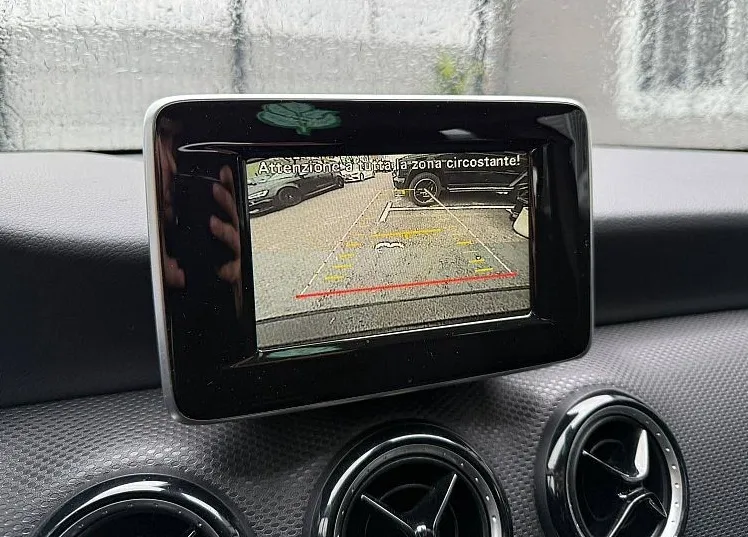 Zunanja slika - Mercedes-Benz A-Razred - A 160 CDI 1.LASTNIK KOT NOV SERVISIRAN NA MERC - 11