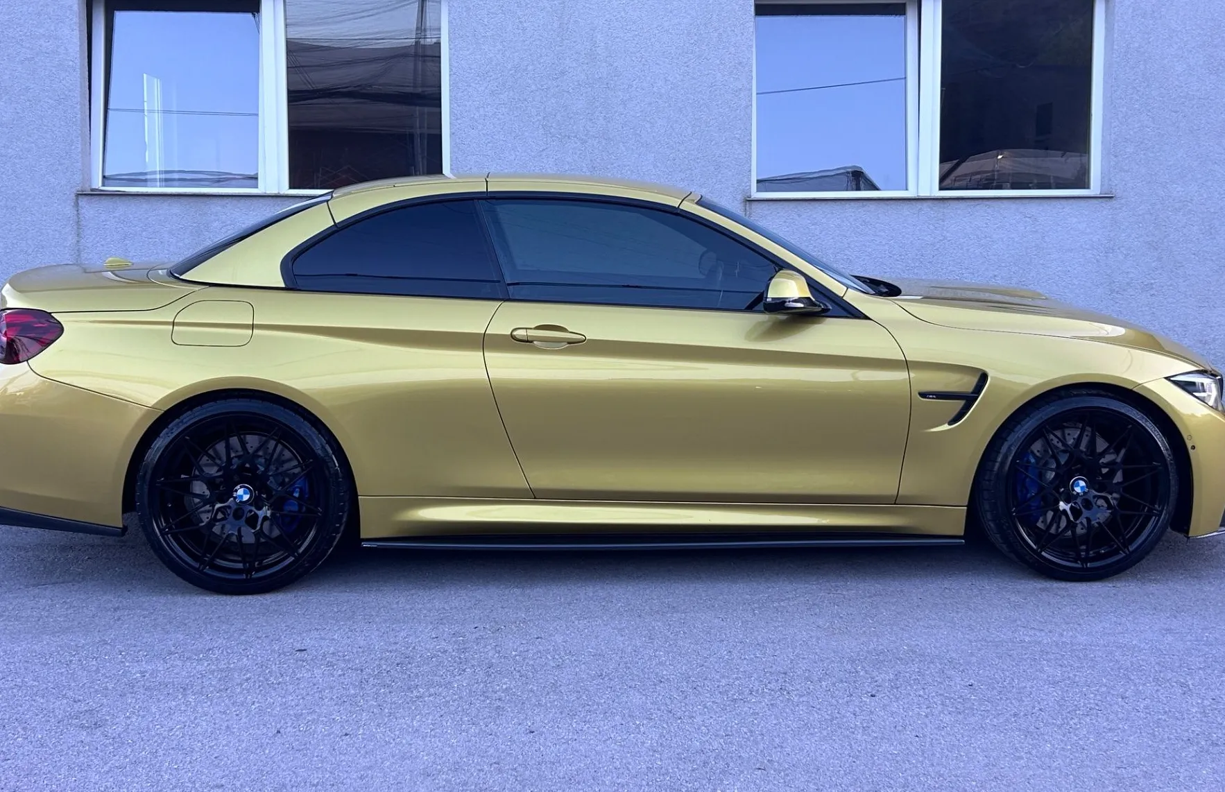 Zunanja slika - BMW M4 - Cabrio-GRETJE SEDEŽEV-HARMAN-360KAMERA-HEAD UP- - 5