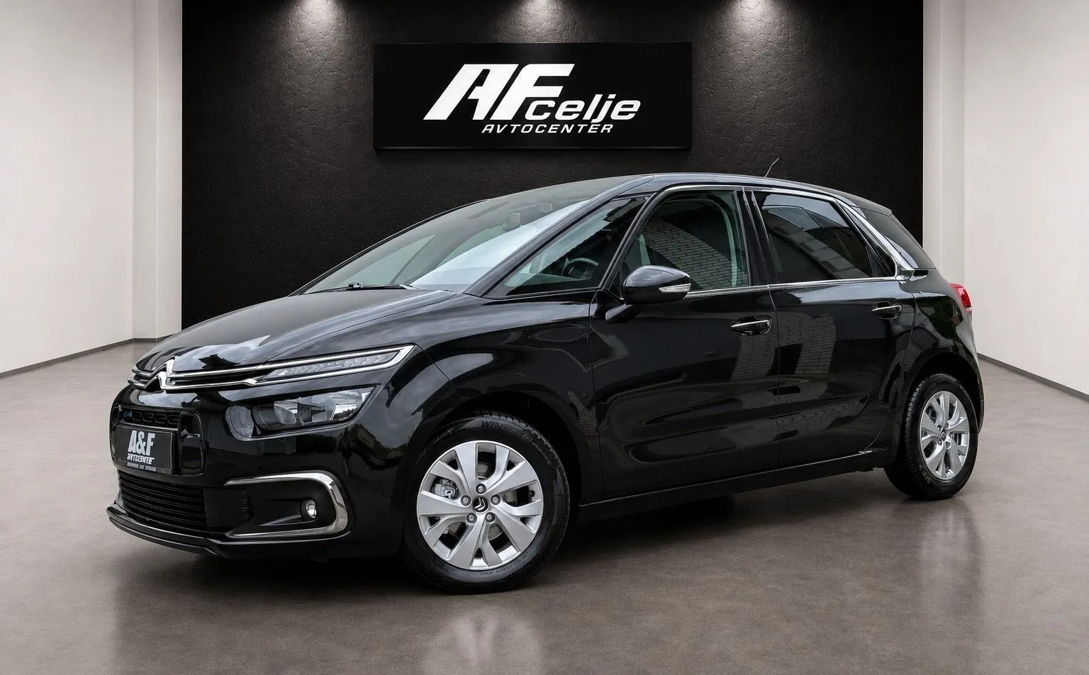Zunanja slika - Citroën C4 Picasso - 1.2-157.000km-LED-NAVI-LIZING ZA TUJCE-ODLIČEN- - 1