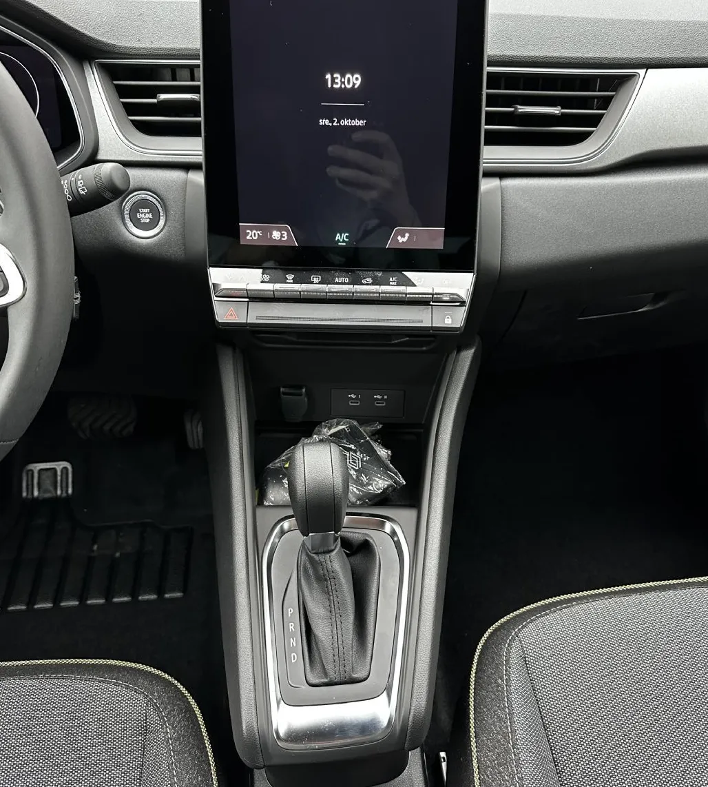Zunanja slika - Renault Captur - TCe 160 EDC Techno - 13