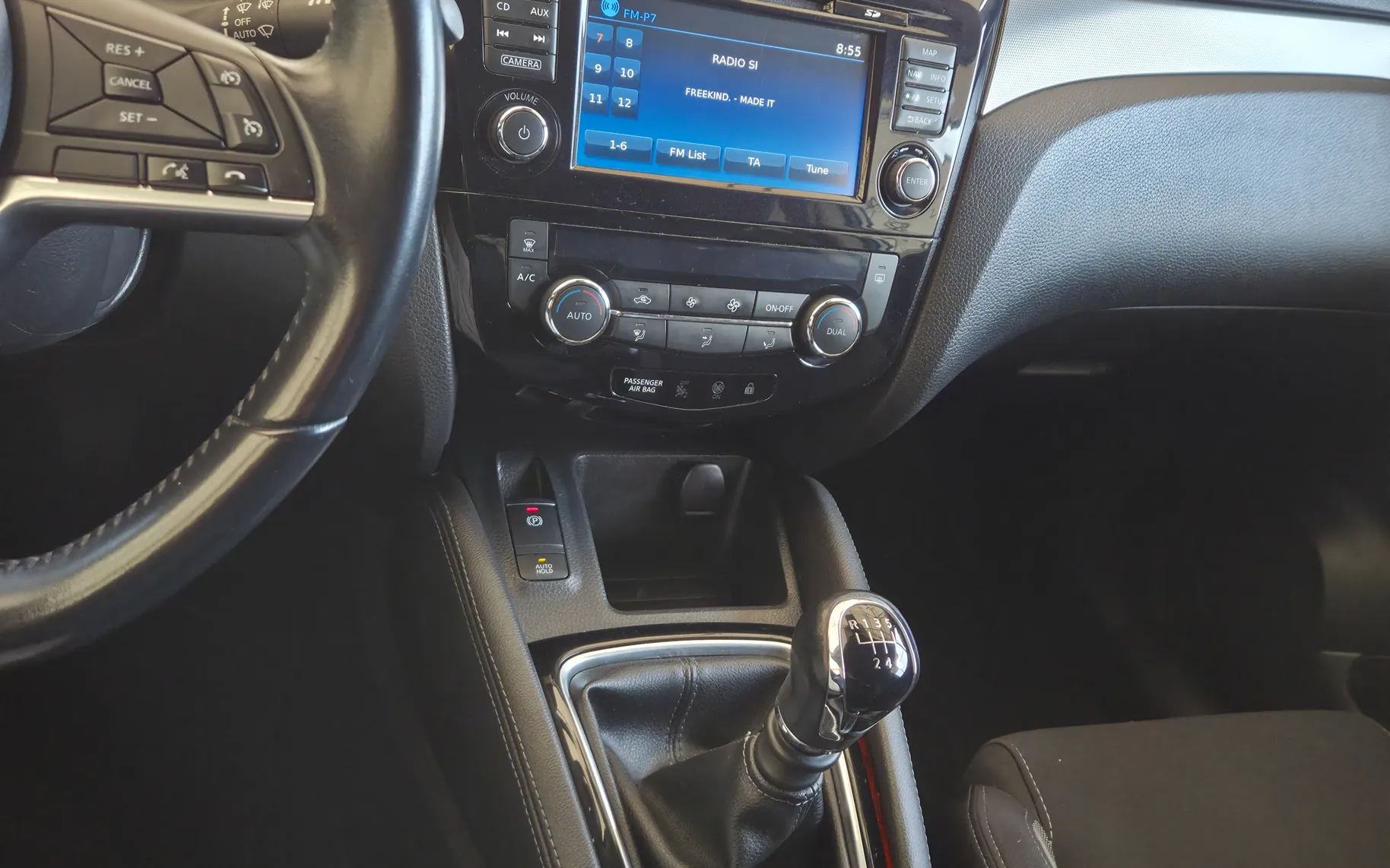 Zunanja slika - Nissan Qashqai - 1.2 DIG-T KAMERA 360 LANE ASSIST VSA ZGODOVINA LED - 16