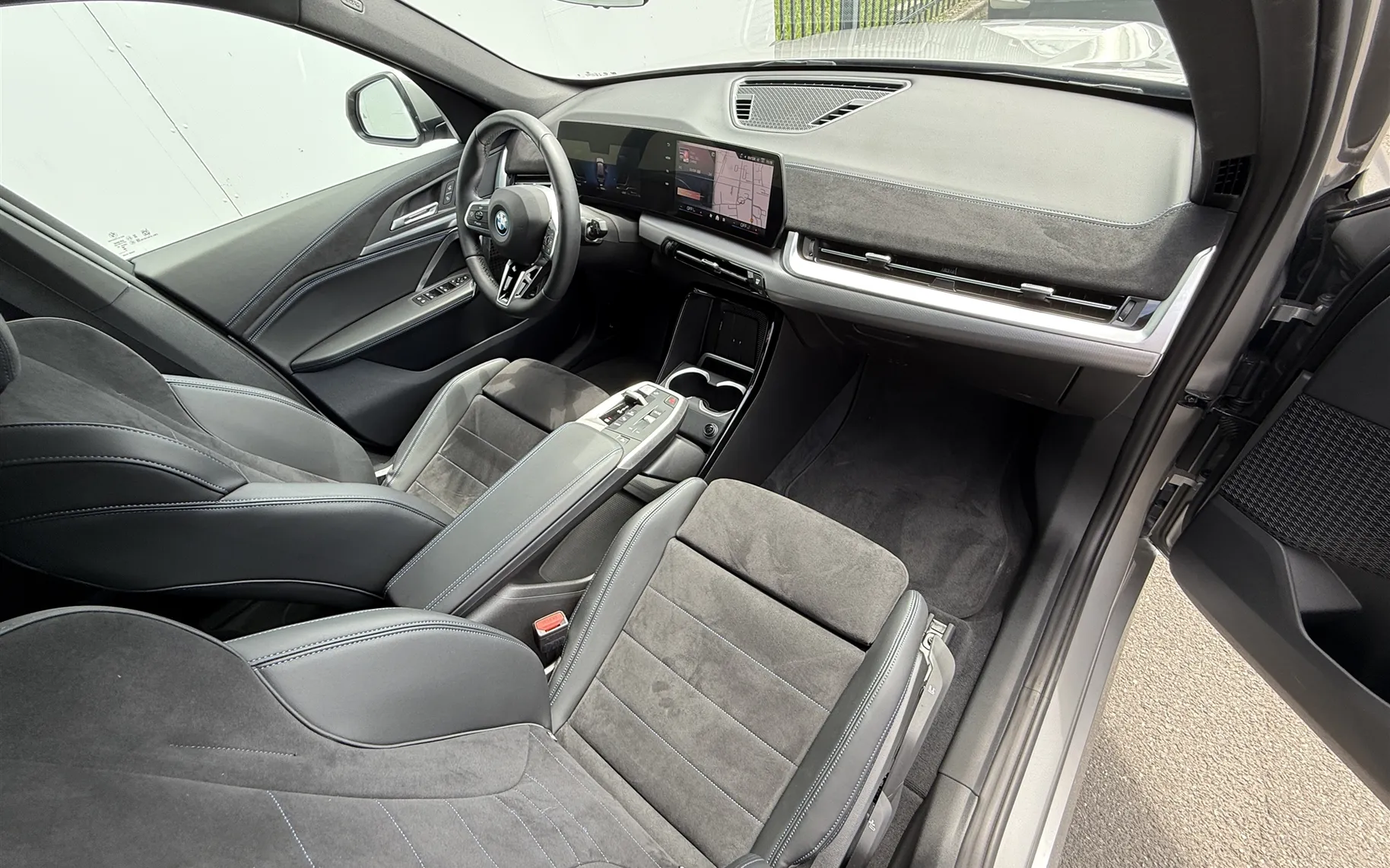 Zunanja slika - BMW X1 - xDrive25e - 6