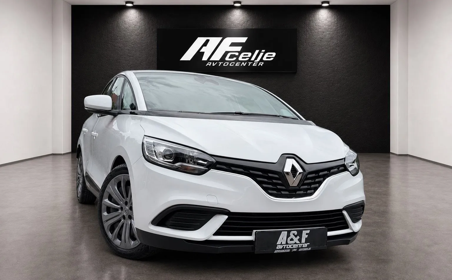 Zunanja slika - Renault Scenic - 1.2-LED LUČI-136.000km-LIZING ZA TUJCE-ODLIČEN-... - 3