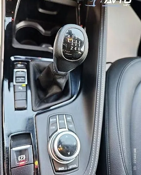 Notranja slika - BMW serija X1: - X1 sDr12e16d - 11