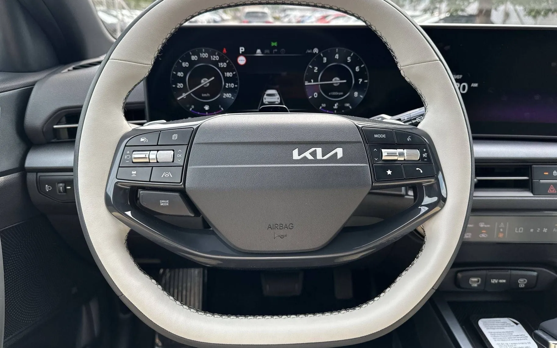 Notranja slika - KIA XCeed - 1.6 T-GDI EX-Line 7 DCT - 14