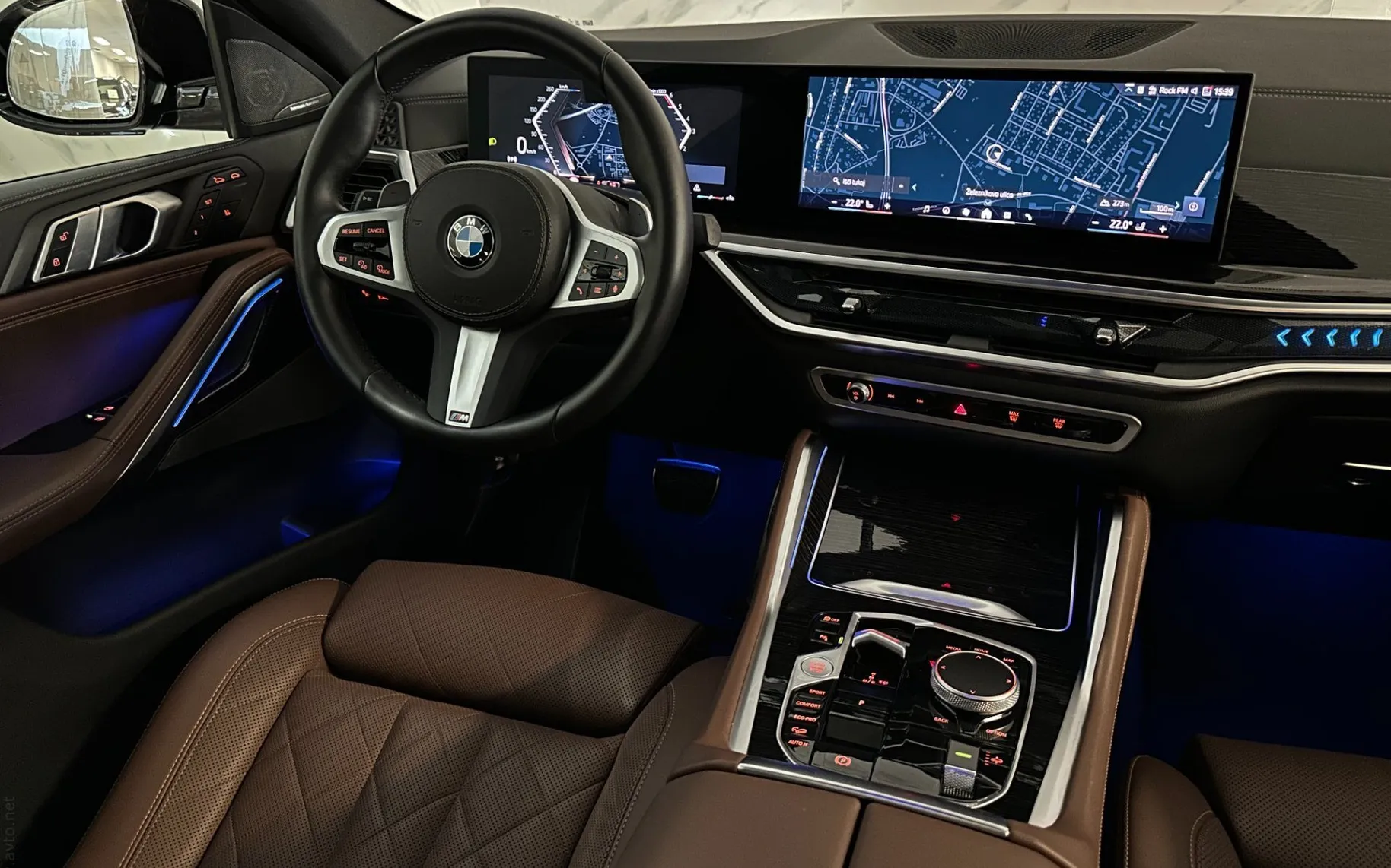 Notranja slika - BMW serija X6: - xD30d|M-Pro|Pano|SoftC|R22|Kljuka|Zračno|Harman| - 11