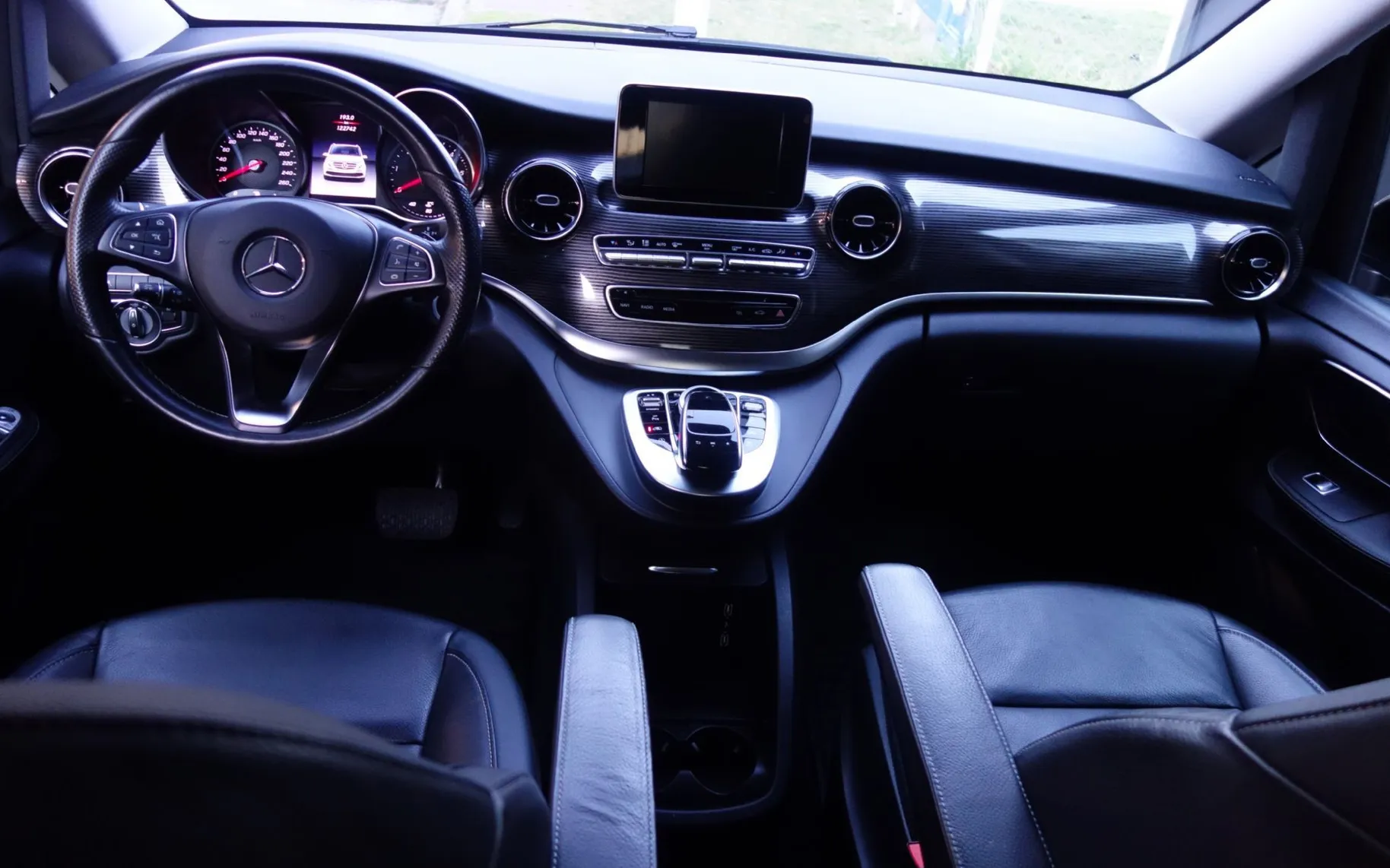 Zunanja slika - Mercedes-Benz V-Razred - V 250 d 4MATIC kratki - 7