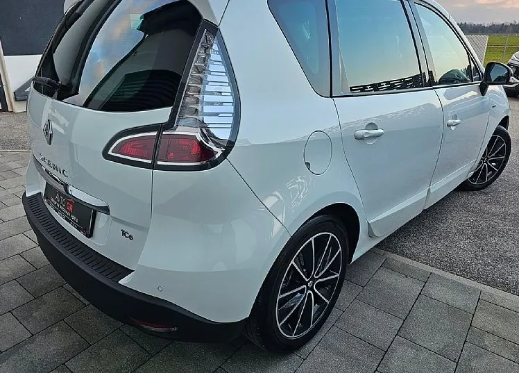 Zunanja slika - Renault Scénic - Scenic 1.2 16v-BOSSE-Le 159.000km-Odličen- Tempo.- - 11