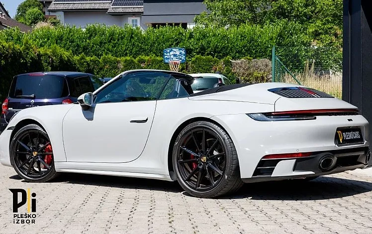 Zunanja slika - Porsche 911 Cabriolet - 3.0 CARRERA  S CABRIOLET PDK + AKRAPOVIČ - 4