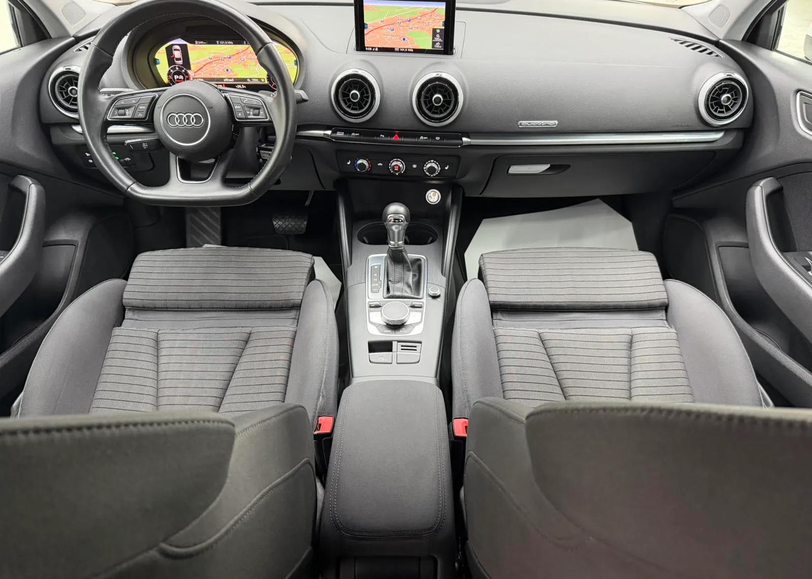 Zunanja slika - Audi A3 - 2.0 TDI QUATTRO SPORT - 5