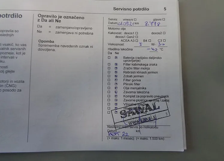 Zunanja slika - Opel Crossland X - 1.2 TURBO 110hp-KNJIGA POTRJENA-JERMENI MENJANI - 7