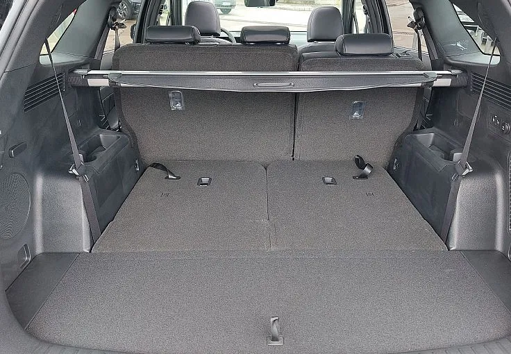 Zunanja slika - KIA Sorento - 2.2 TCi EX Launch Pano.AWD 7s 8DCT 142kW - 12