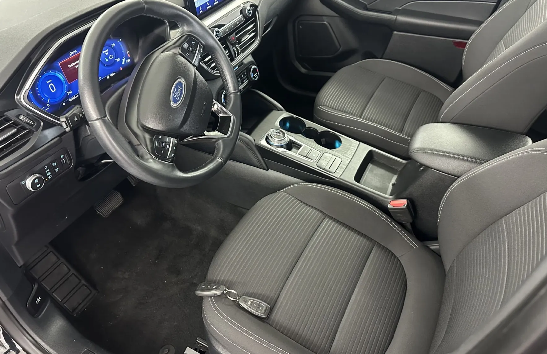 Zunanja slika - Ford Kuga - 2.5 190CV BVA6.KAMERA.NAVI.LED.ALU.2022.112 KW - 15