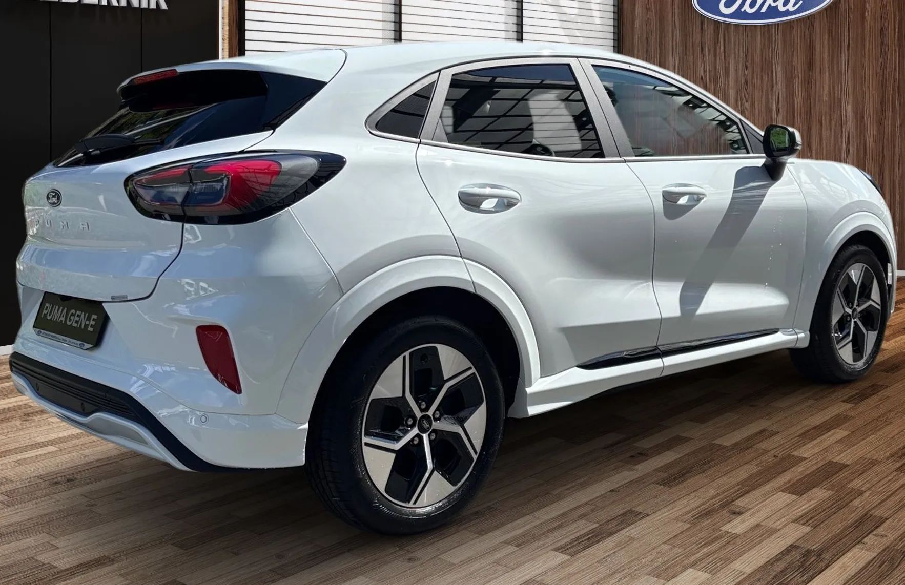 Zunanja slika - Ford Puma - GEN-E 43 kWh 168KM A1 - 4
