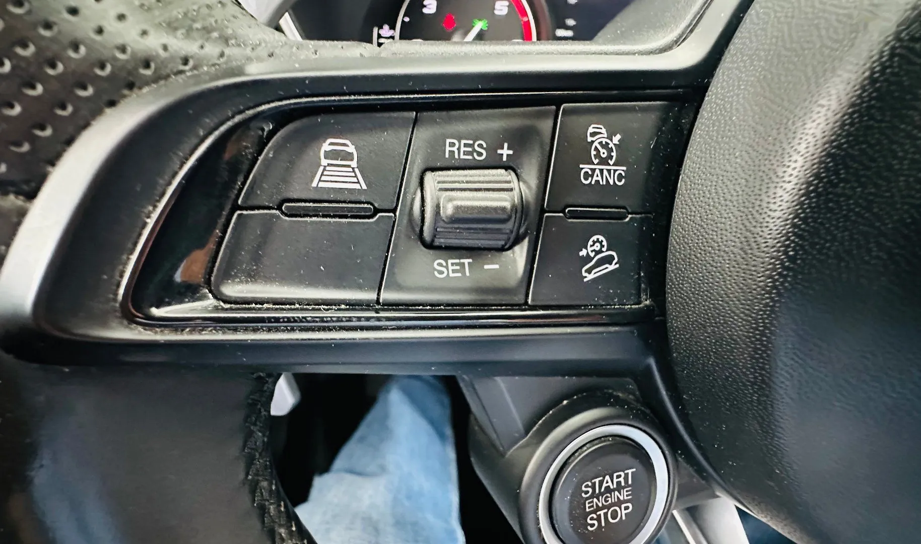 Zunanja slika - Alfa Romeo Stelvio - Q4 2.2 Diesel 210 Veloce Avt.KAMERA.NAVI.USNJE.4X4 - 15