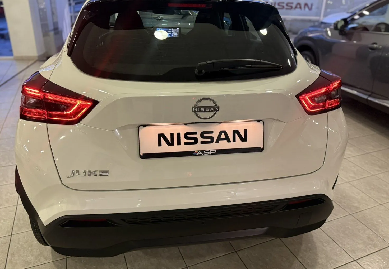 Zunanja slika - Nissan Juke - 1.0 N-CONNECTA DCT COLD - 3