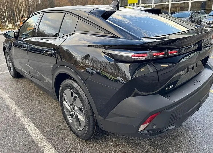 Zunanja slika - Peugeot 408 - ALLURE HIBRID 145 e-DCT6 - DOBAVA TAKOJ - 4