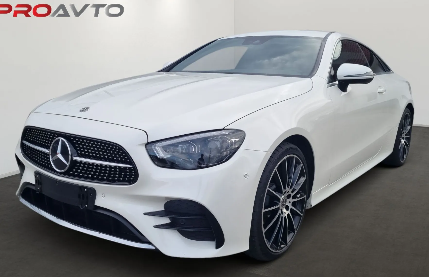 Zunanja slika - Mercedes-Benz E-Razred - E 220 CDI AMG LINE.20 col.distr - 1